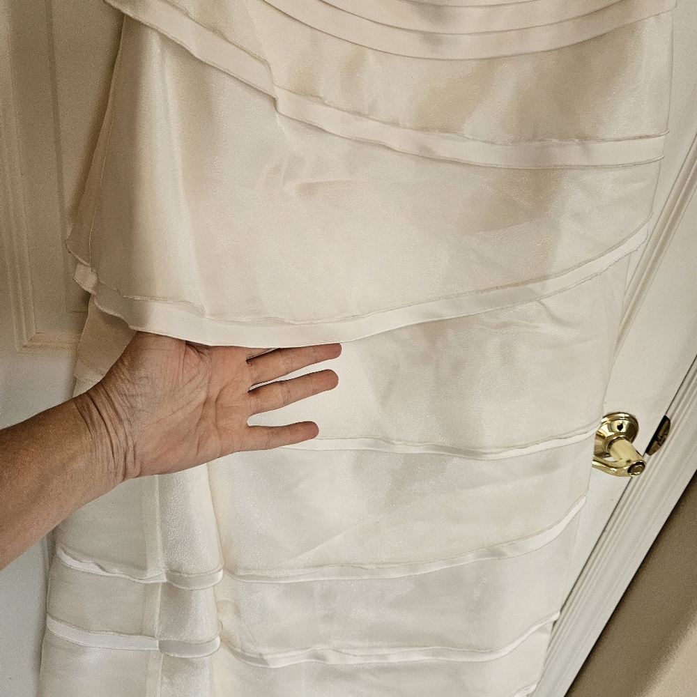 White strapless Dress - Picture 12 of 13